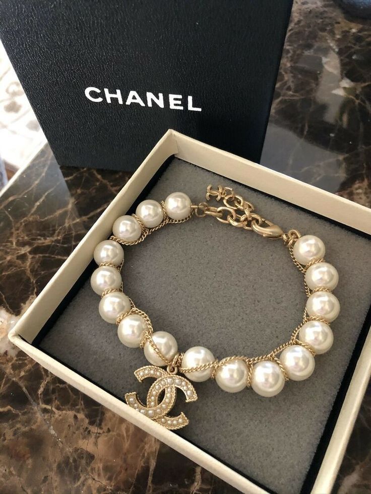 Chanel Beautiful Pearl Bracelet
