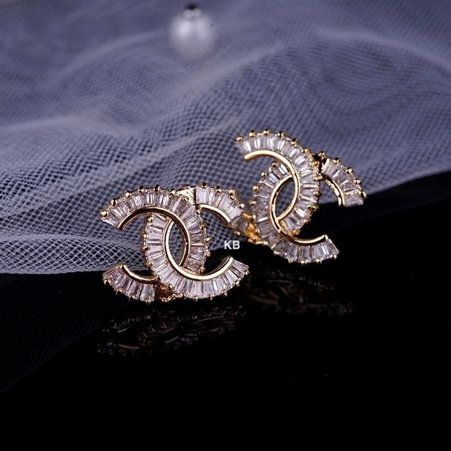 Chanel CC logo earrings