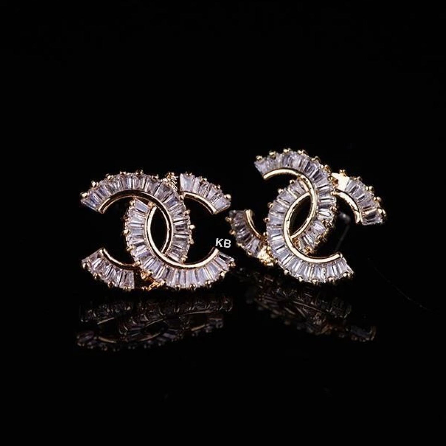 Chanel CC logo earrings