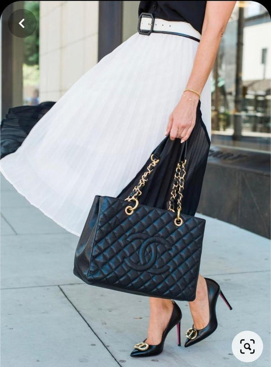 Chanel Classic Leather Tote bags