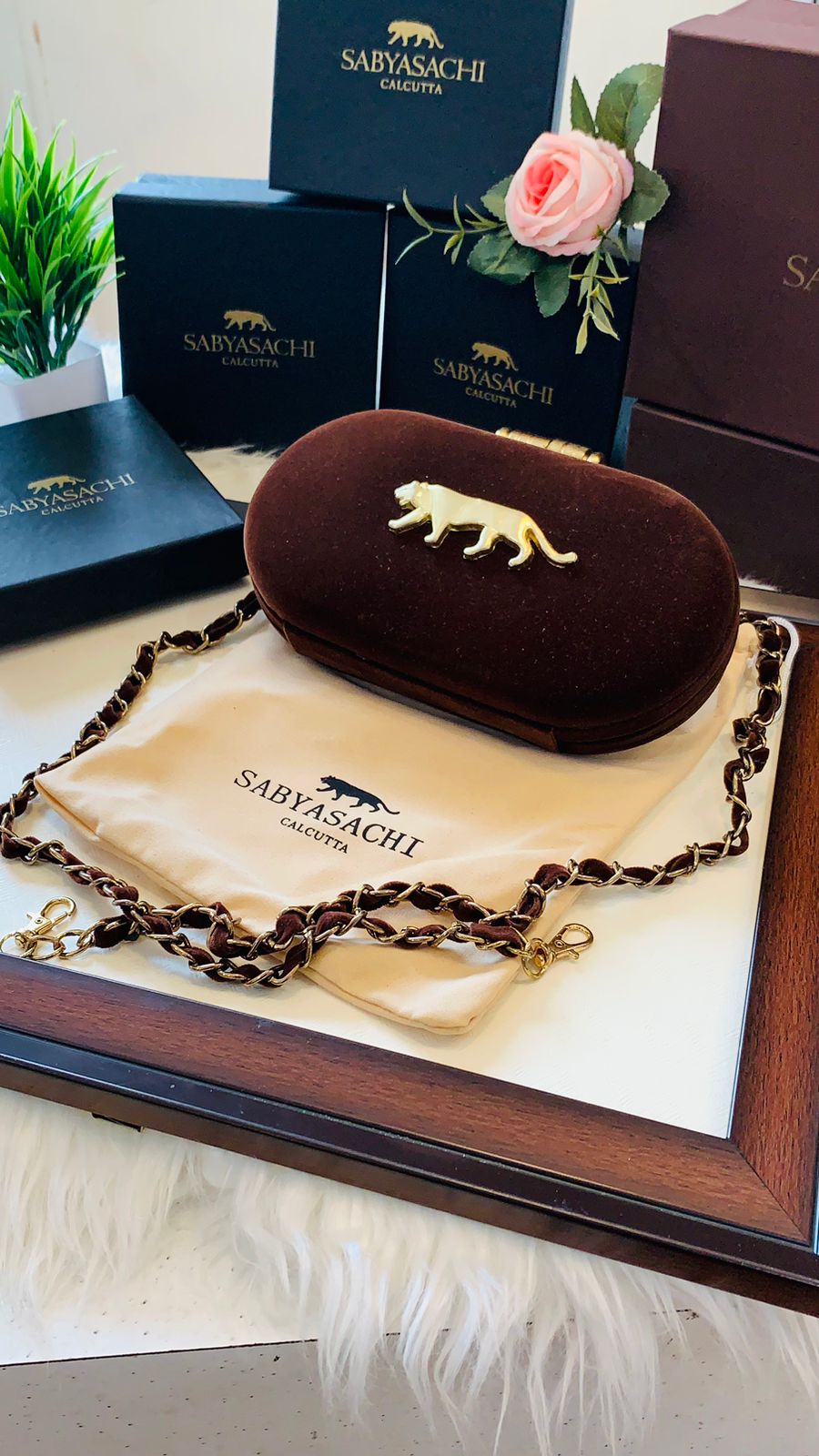 Sabyasachi Clutch