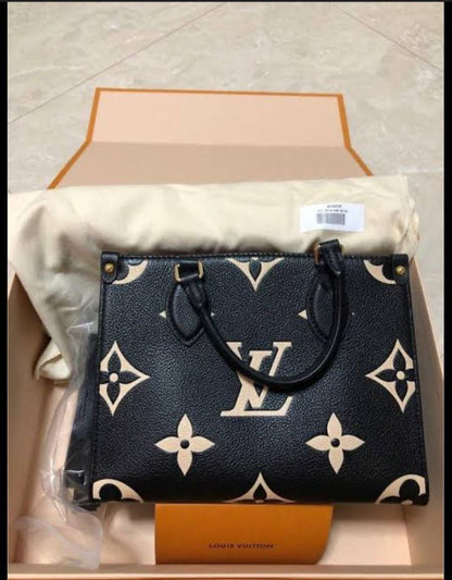 Louis Vuitton Tote  Bags