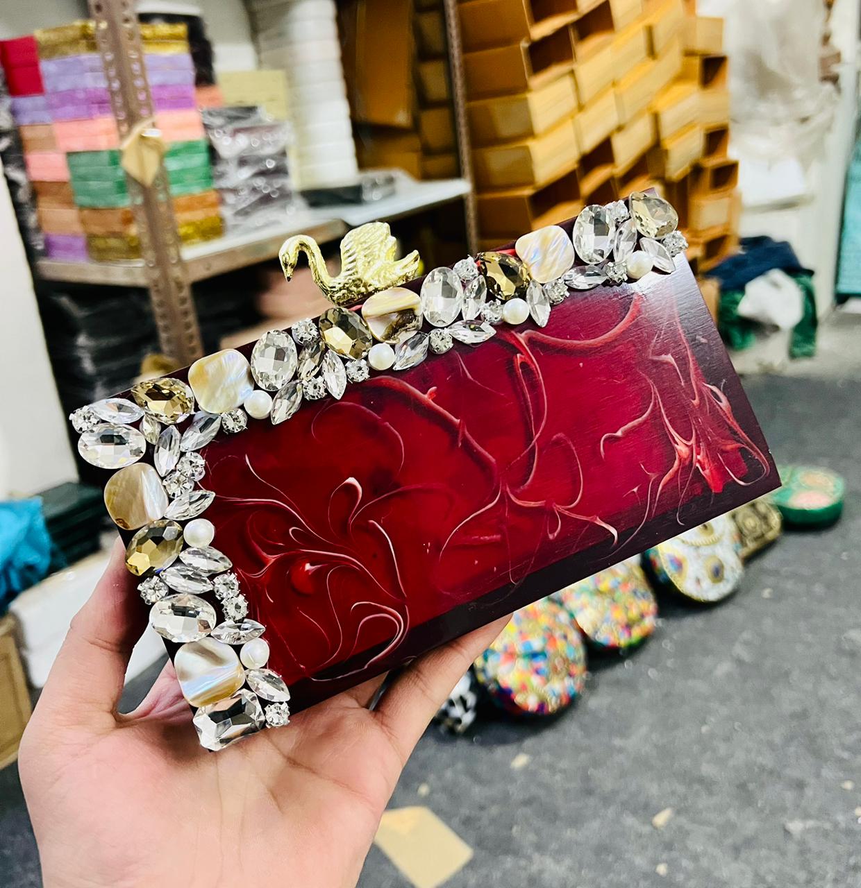 Exclusive Unique Clutch