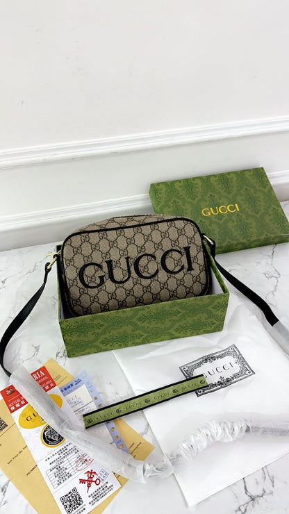 Gucci Shoulder Bags