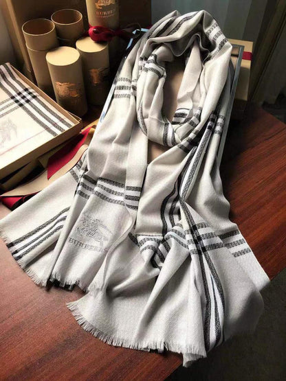 Burberry Stoles