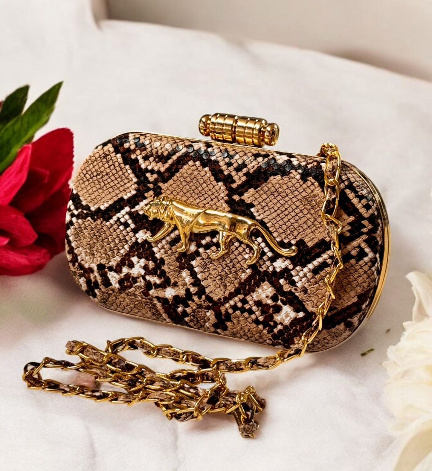 Sabyasachi Clutch