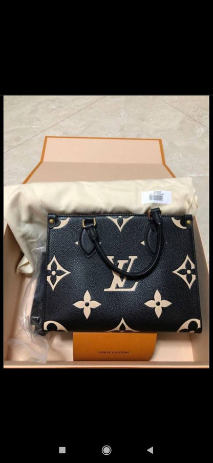 Louis Vuitton Tote Bags