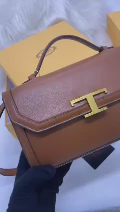 Tod's Shoulder Bags