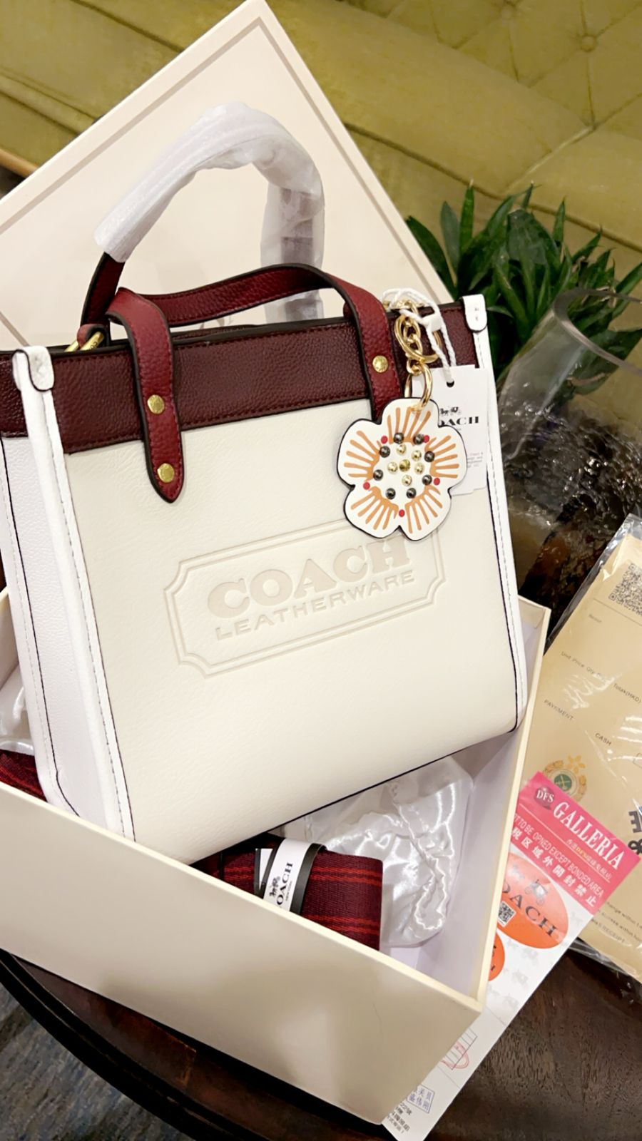 Coach mk Handbag