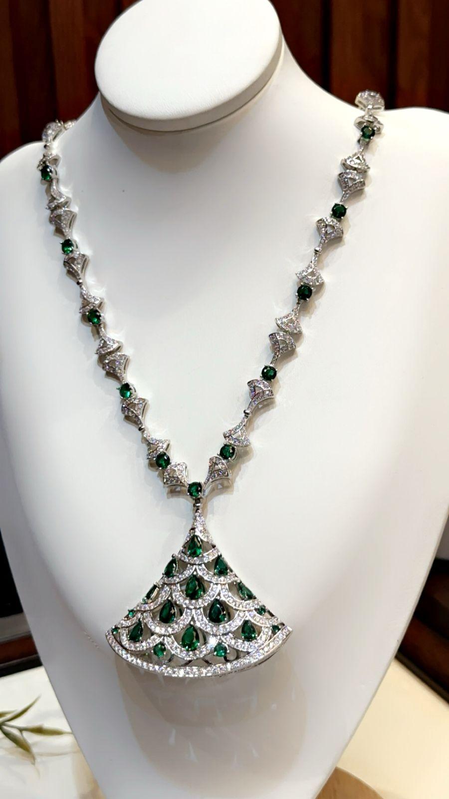 Bulgari diamond necklace - PR Collection