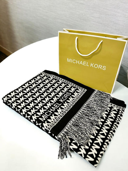 Michael Kors Warm Stoles